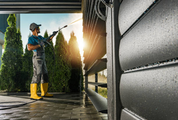 Professional Pressure Washing Services in Gardner, IL